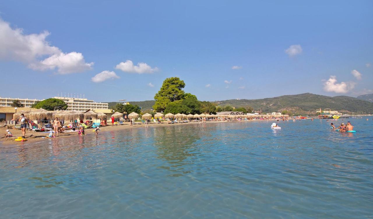 Messonghi Beach Holiday Resort Moraitika Eksteriør billede